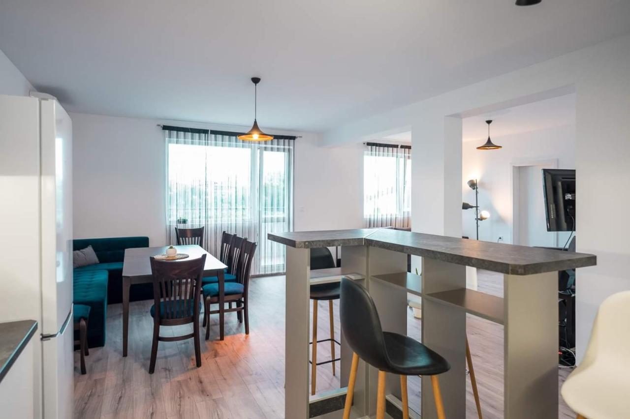 Turquoise By Rv Apartments Varna Exterior photo