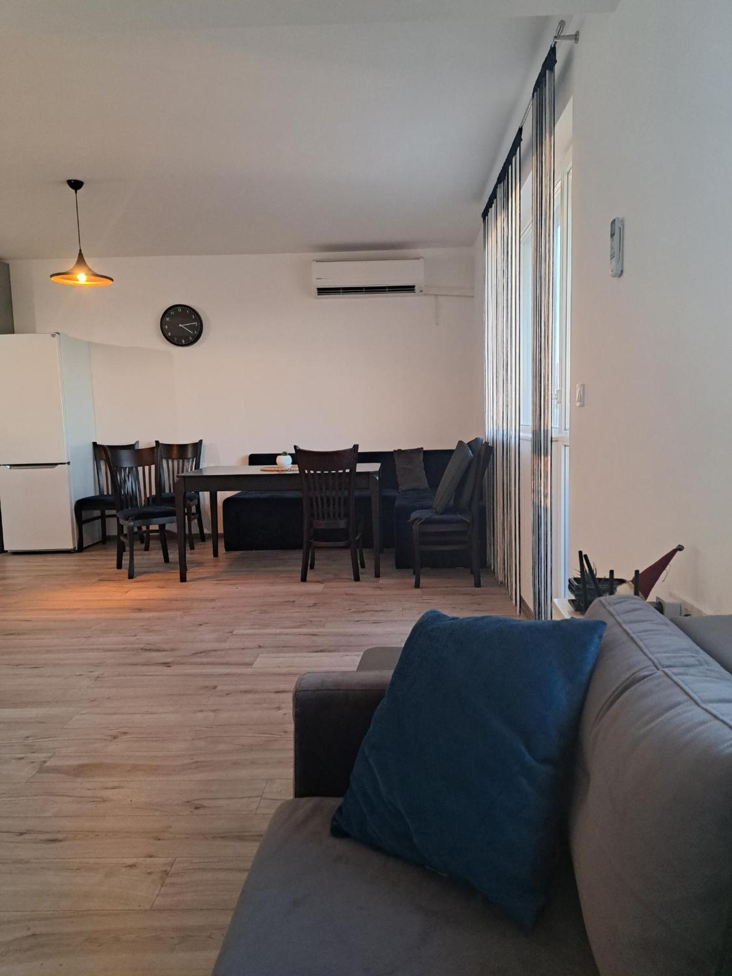 Turquoise By Rv Apartments Varna Exterior photo